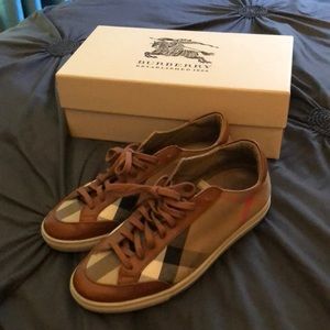 Women’s Burberry leather/canvas sneakers